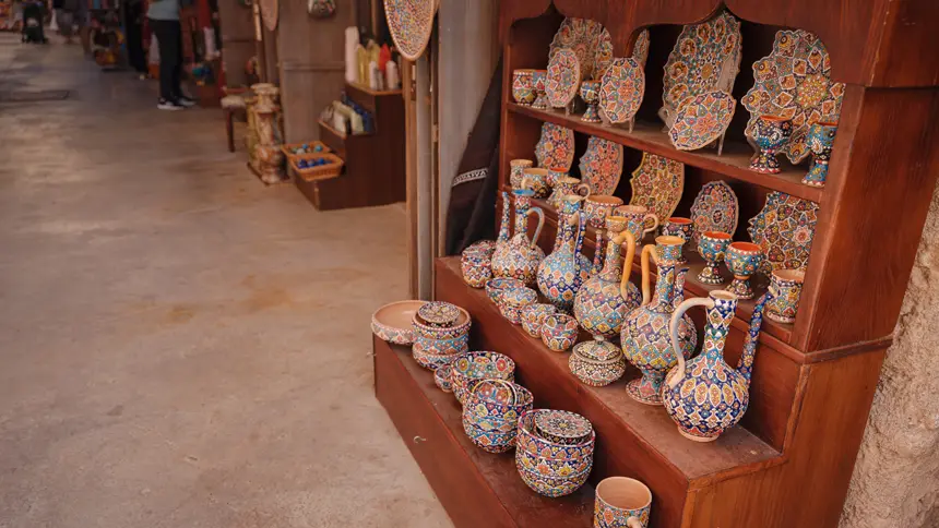 Souvenir Shopping in Dubai